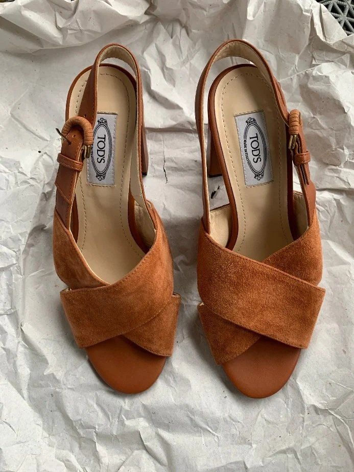 Scarpe da donna: Tod's sandal camel 37.5 soft – Nuovo (secondo la descrizione) da Bern venduto da waves0