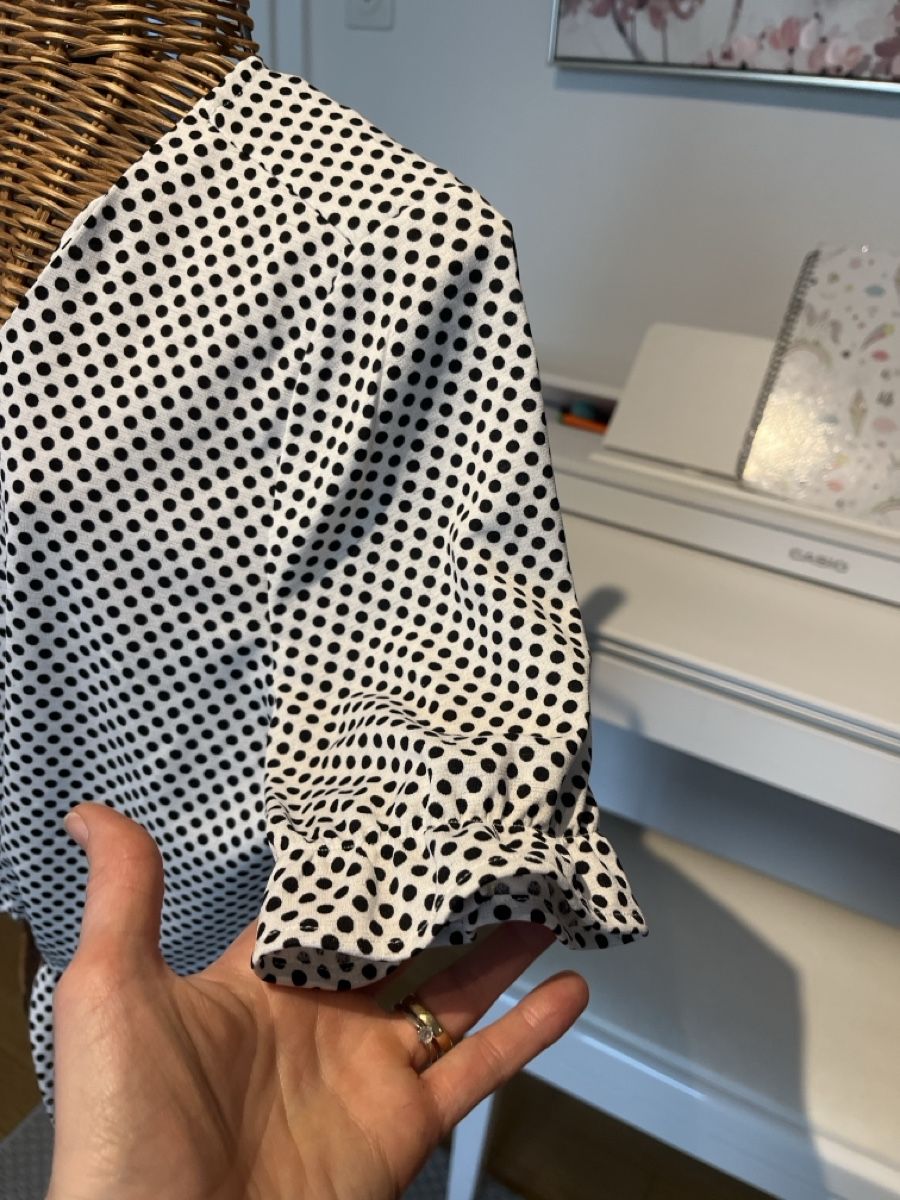 Nafnaf Camicette: Bluse mit Pünktchen Muster, NAF NAF, L – Usato da Solothurn venduto da Bobesch08 2