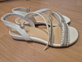 Sandalen Graceland weiss mit Riemchen Grösse 36 neuwertig