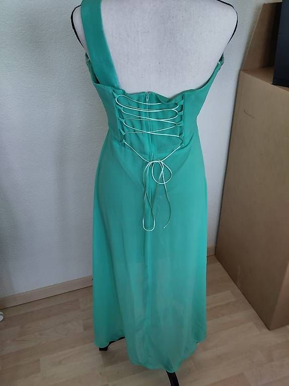Robes: Abendkleid – D'occasion à Zürich par njerryrocky 1