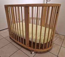 Stokke Sleepi Kinderbett oval natur mini+ extension kit bed