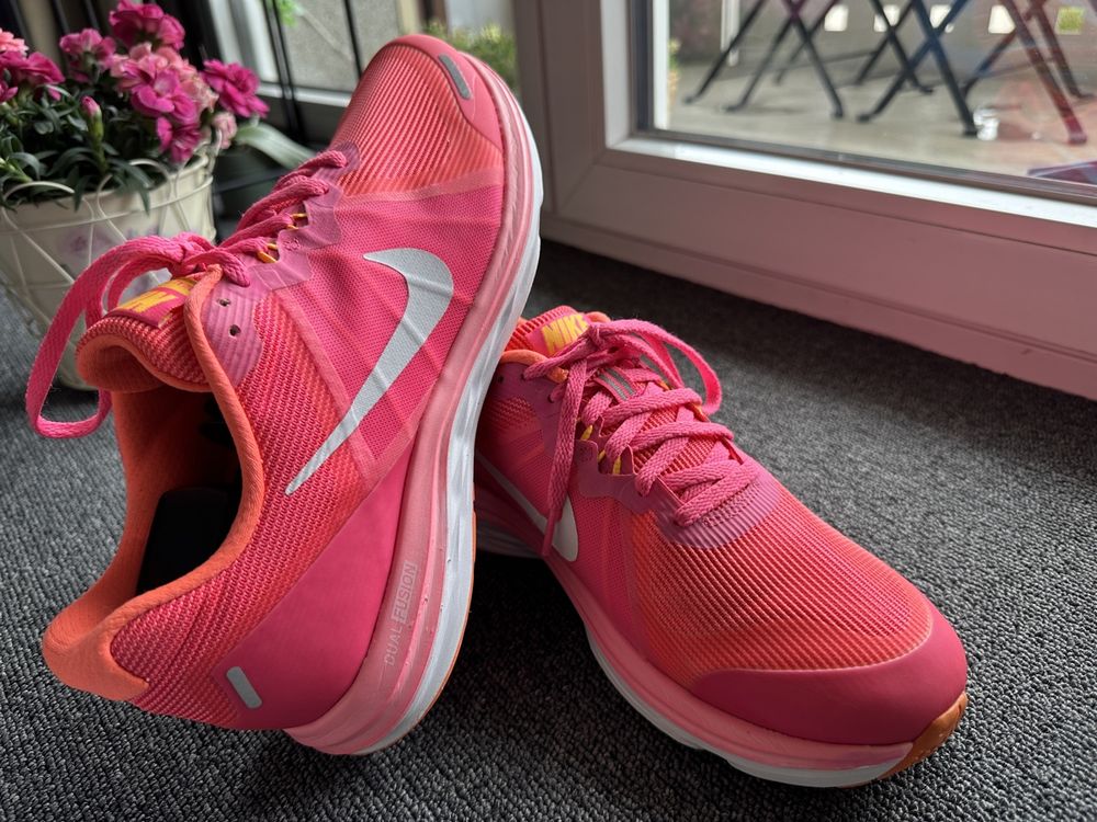 Nike dual fusion femme best sale