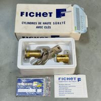 FICHET 787 – cylindre de haute sûreté avec 6 clés.