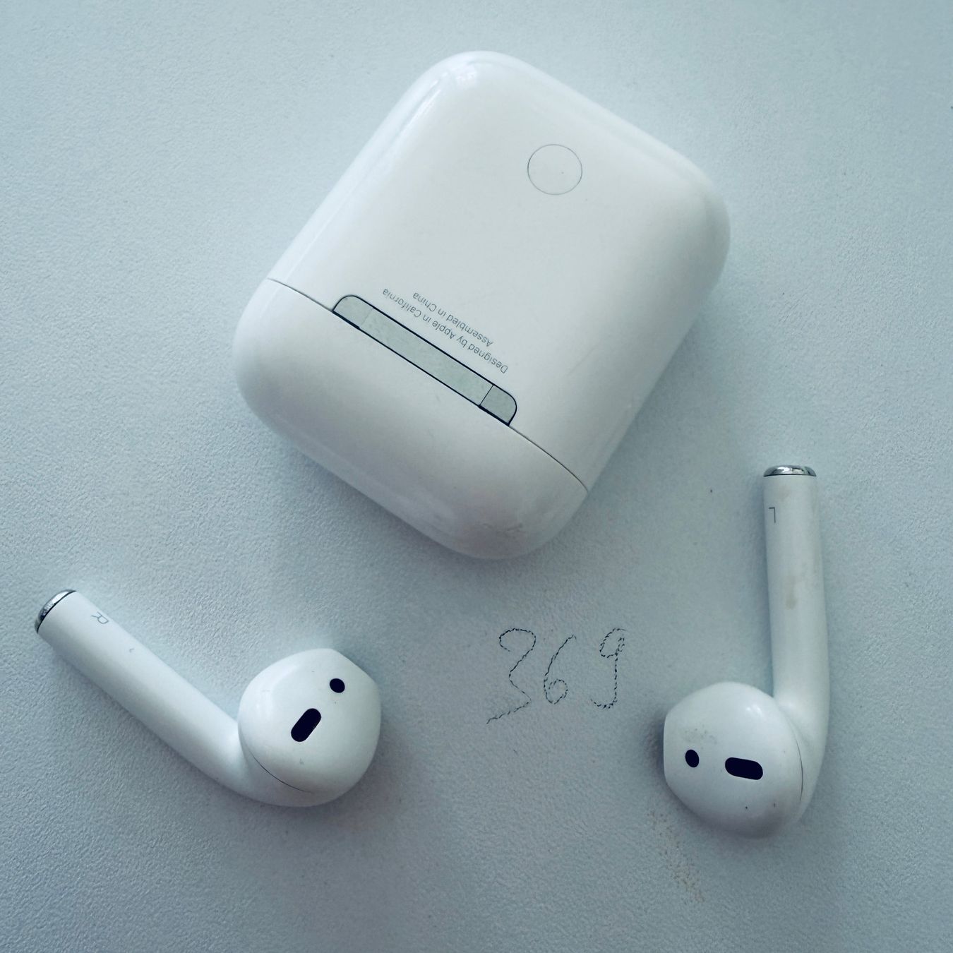 Apple Cuffie: Original Apple AirPods 2 Gen. Wireless Kopfhörer & Case – Usato da Basel venduto da MY.AIRPODS.SHOP 8