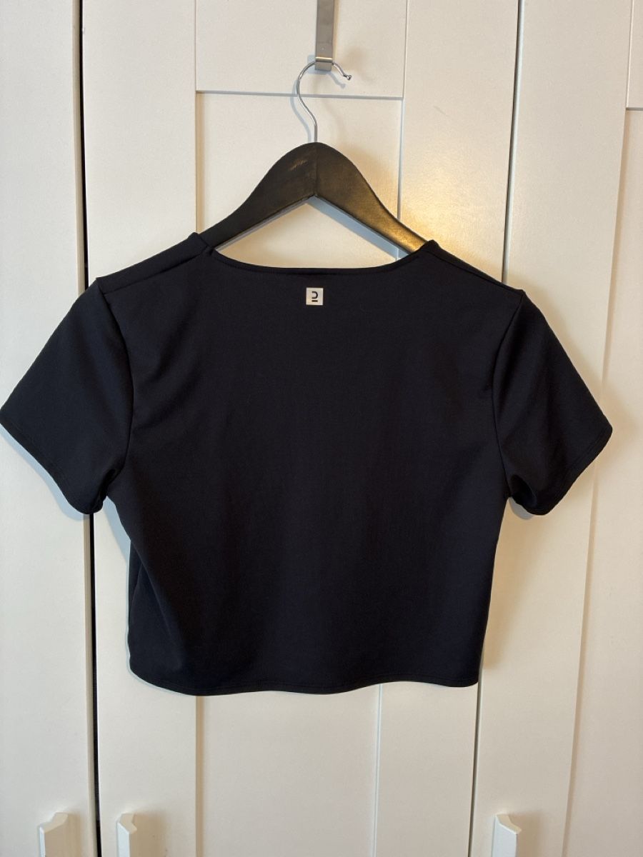 Tops: Crop top – Neuf (Voir description) à Walenstadt par bedina92 2