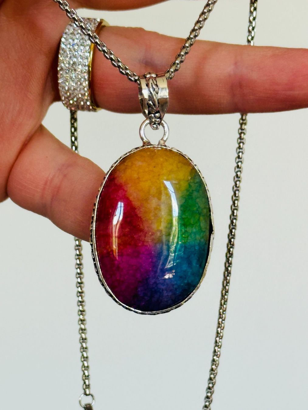 Catenine: Rainbow Solar Quartz Gemstone Ethnic Jewelry – Nuovo e nell'imballaggio originale da Genève venduto da AGBERG