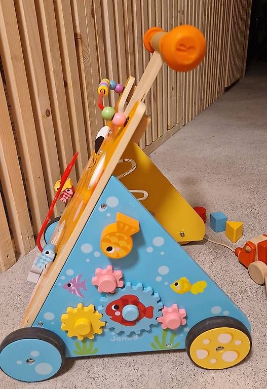 Janod Véhicules pour enfants: Trotteur Janod – D'occasion à Léchelles par SoniaMac 3