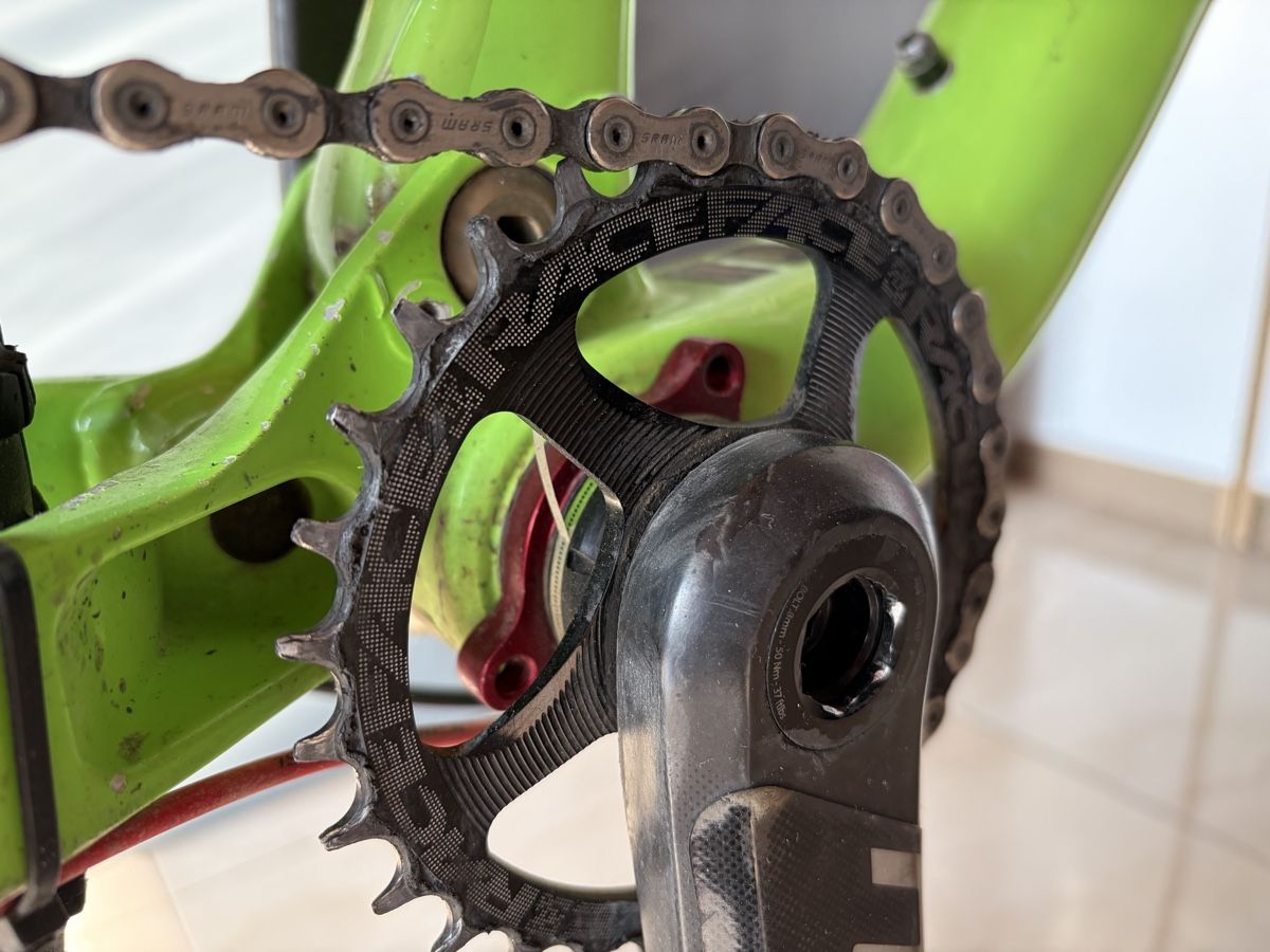 Specialized Biciclette: Specialized Enduro S Works custom/Carbon/ Fully – Usato da Lostorf venduto da ret_pv5j 5