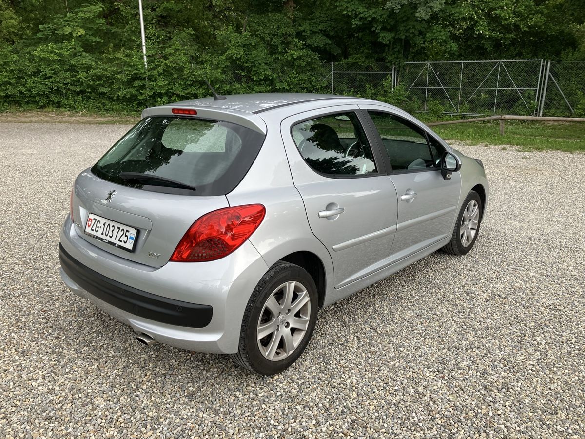 Peugeot Autos: Peugeot 207 1.6 16V – Gebraucht aus Zug von Ochp049 2
