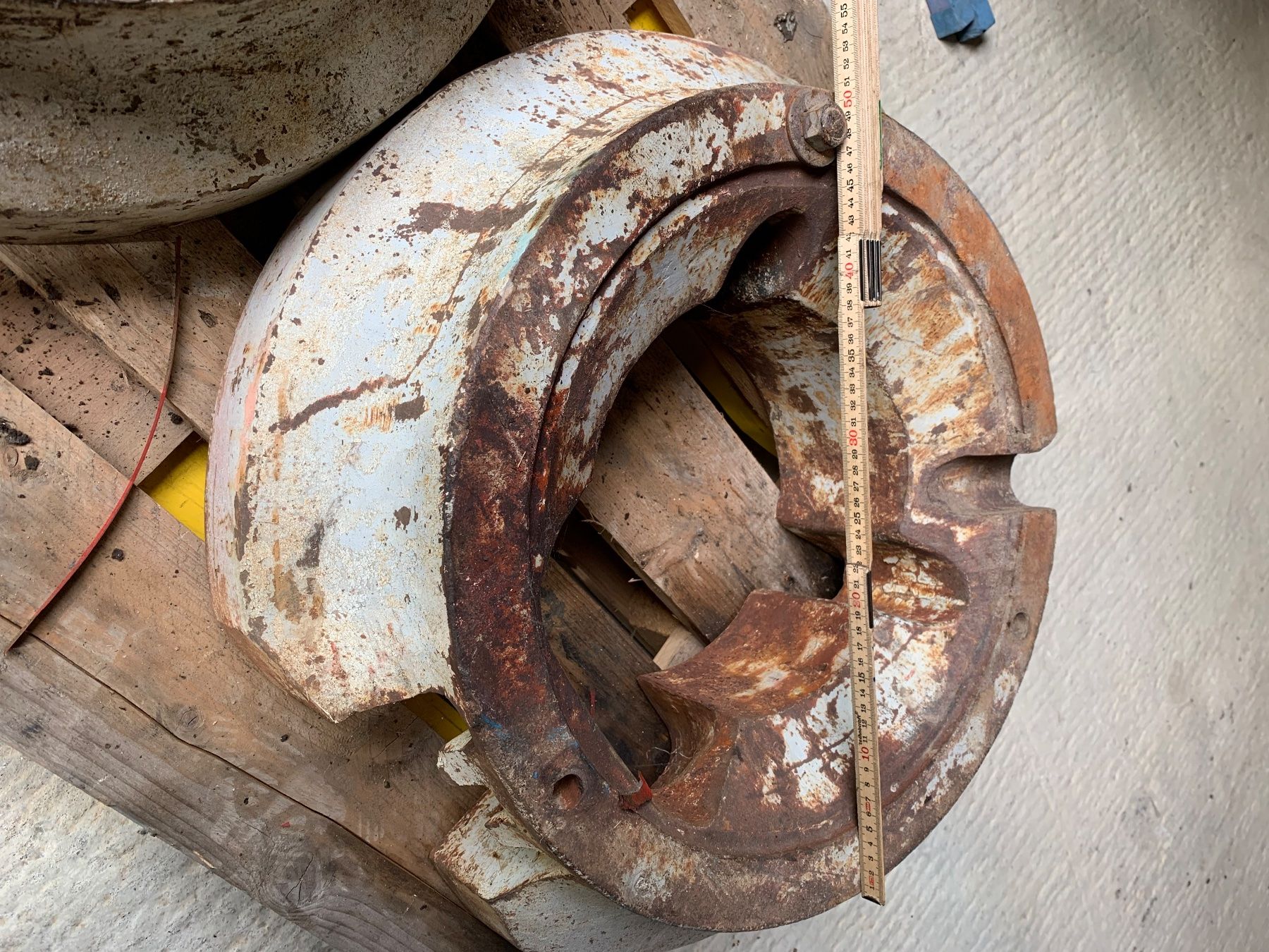 Traktoren: Radgewichte zu Traktor – Gebraucht aus Bennwil von Andill 3