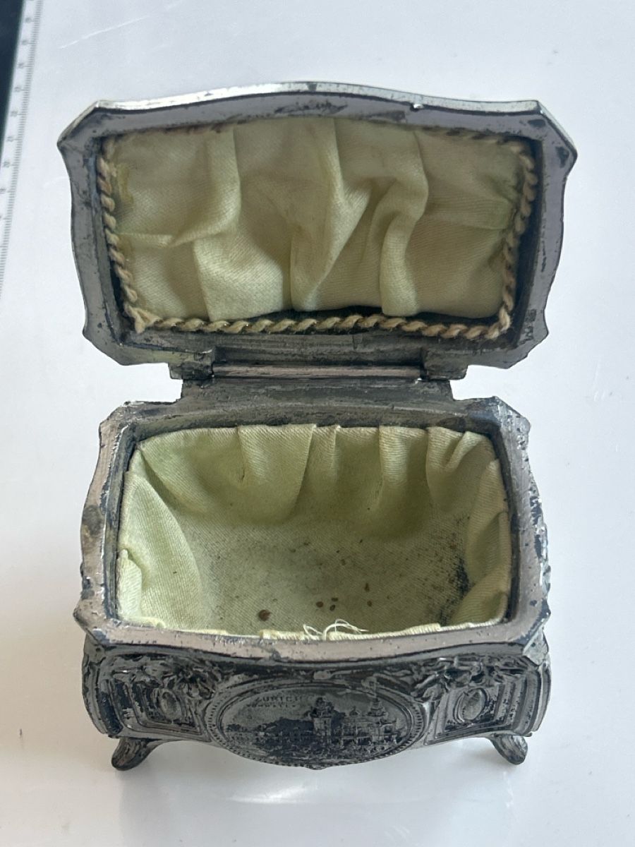 Zuccheriere: Schmuckdose versilbert mit Blumenmuster (I5) – Usato da Aarau venduto da bro_9zsg 1