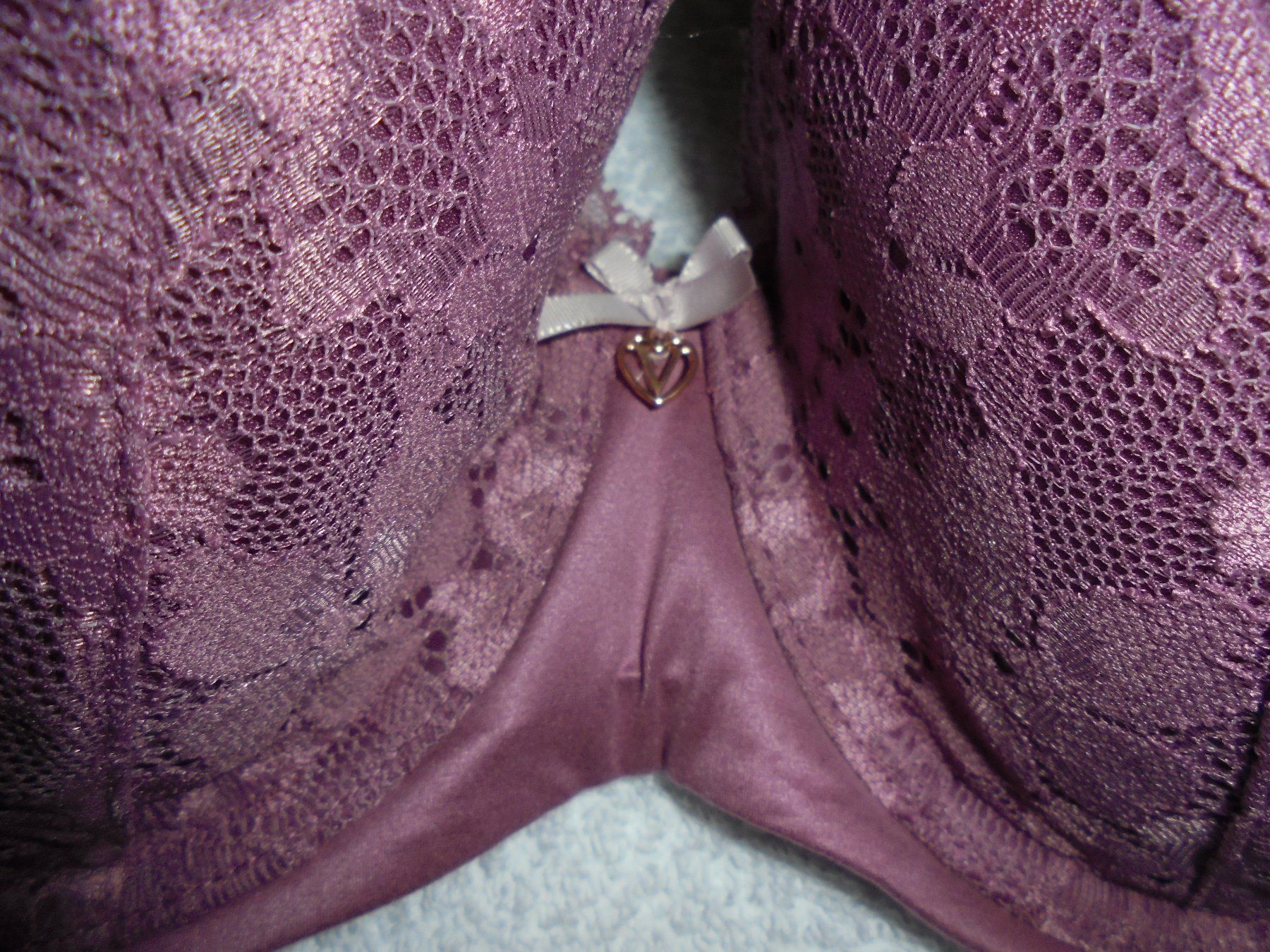 Victoria's Secret Sonstige Unterwäsche: VICTORIA'S SECRET BH GRÖSSE 80 D – Neu und originalverpackt aus Aarau Rohr von PinkSchwein 1
