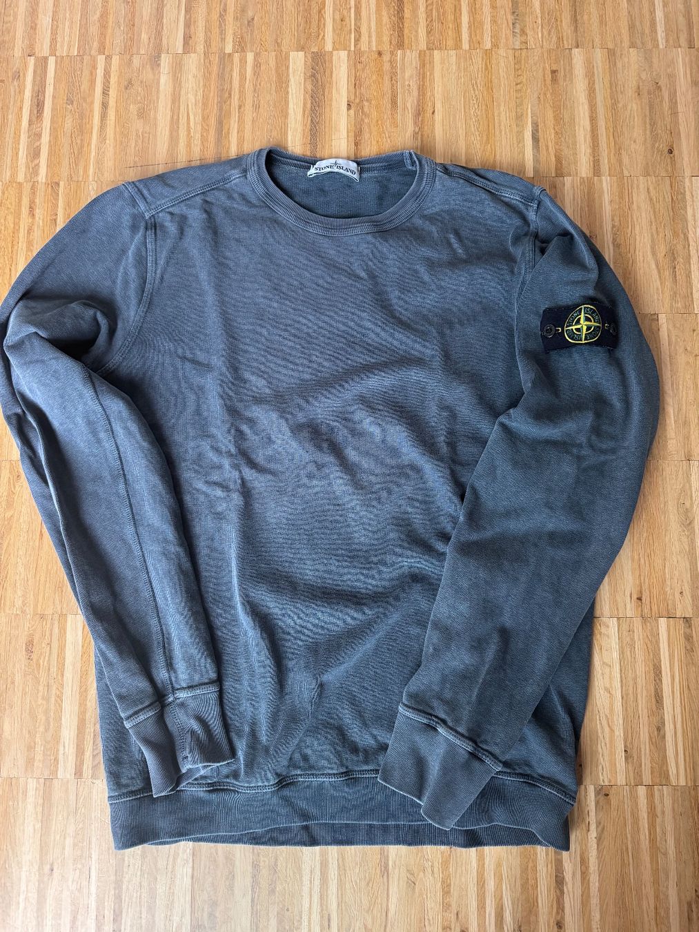 Stone Island Maglioni & Felpe: Stone Island Pullover grau – Usato da Zürich venduto da navy2024 1