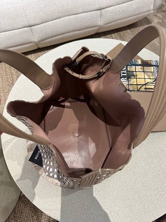 Alaia Borse da donna: ALAIA TASCHE MINA – Usato da Schwyz venduto da bofb 7