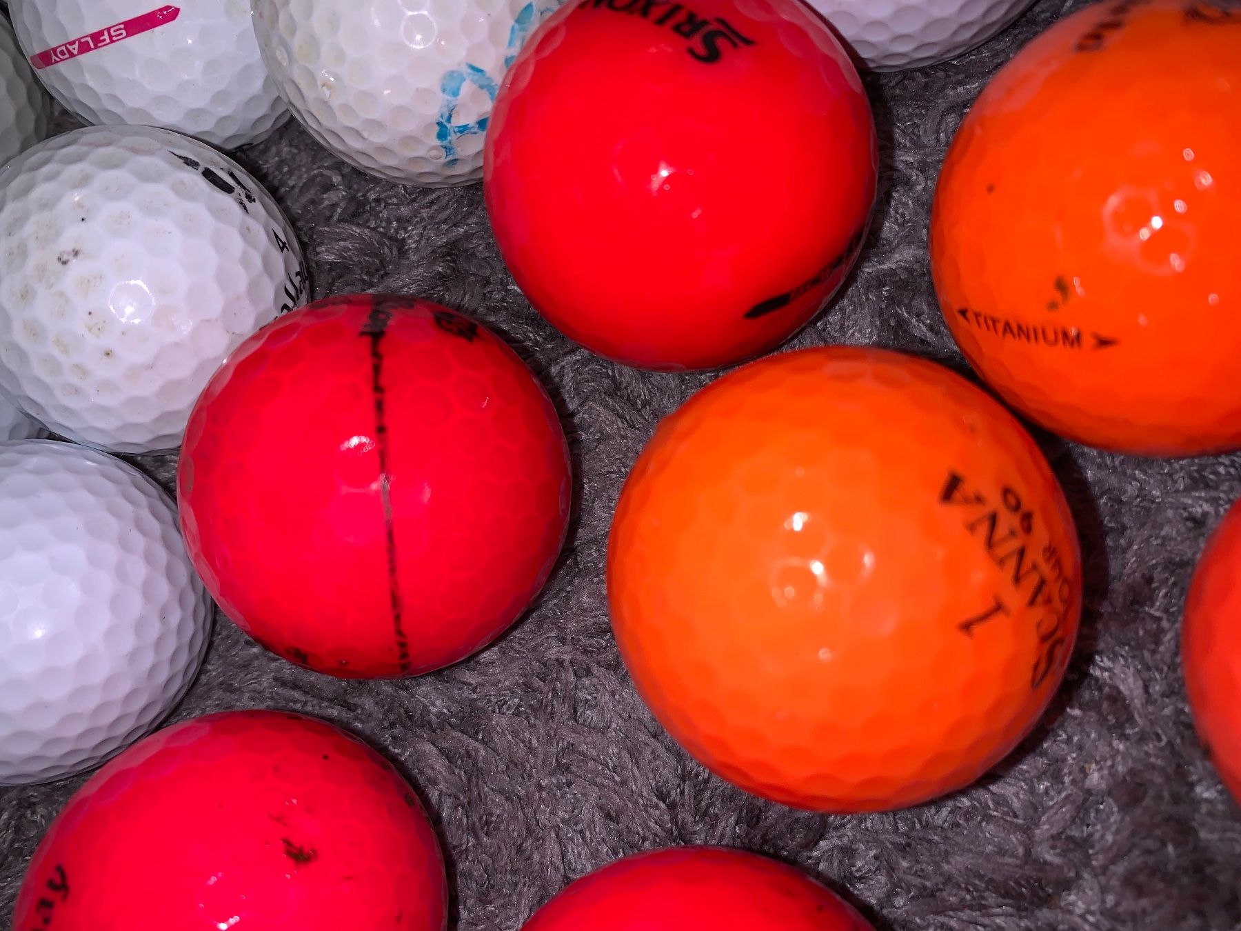 Palloni: 100 Golfbälle weiss/orange-rot gebraucht – Usato da Münchenbuchsee venduto da Dreamaction67 6
