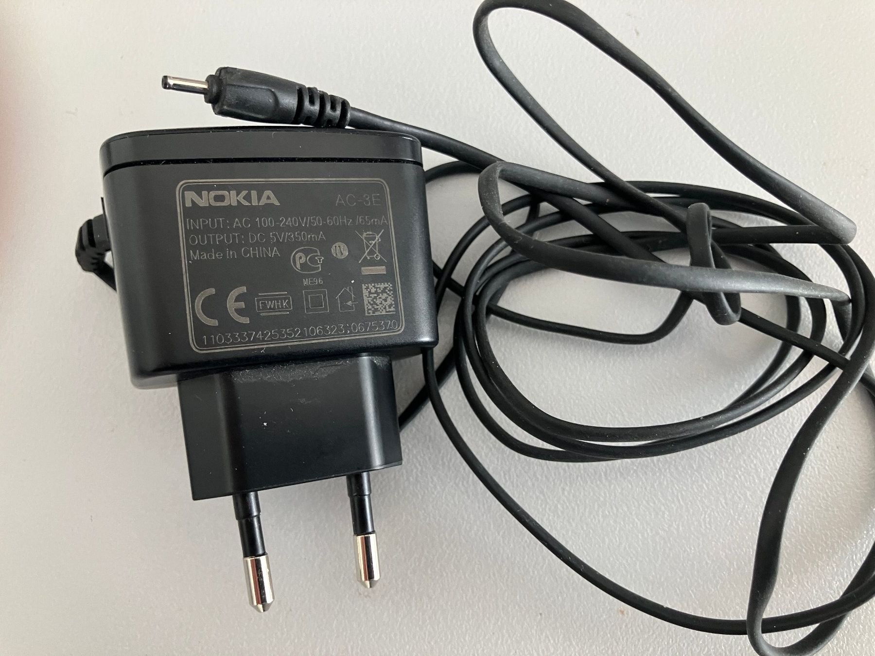 Nokia Chargements: Ladegerät Nokia AC-3E 5V/350mA mit Kabel – D'occasion à Wetzikon ZH par Herbi_58