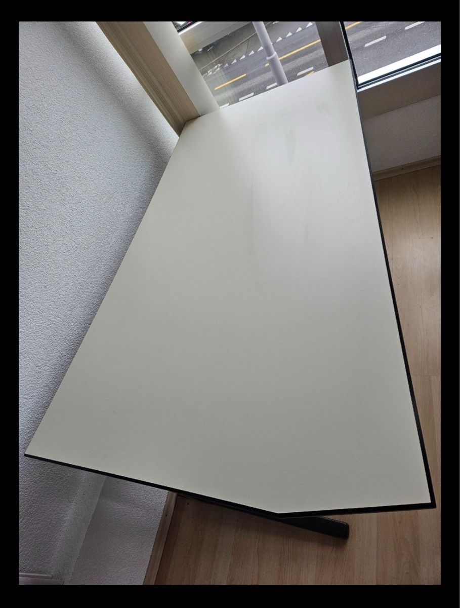 Schreibtische: Büro / Schreibtisch  - Ab 1.- CHF – Gebraucht aus Fischbach-Göslikon von Donjzh 1