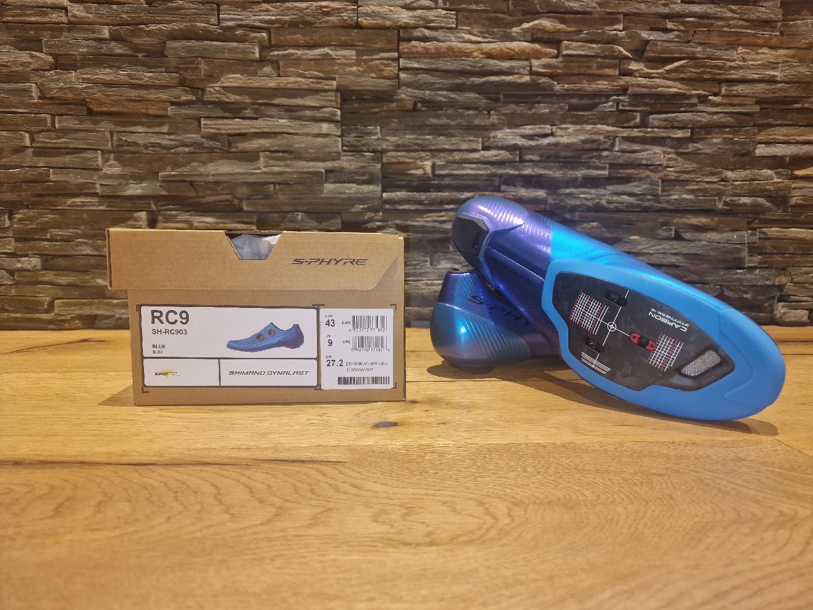 Shimano Scarpe da uomo: Shimano RC9, Rennveloschuh Grösse 43 – Nuovo e nell'imballaggio originale da Mettmenstetten venduto da humoer 1