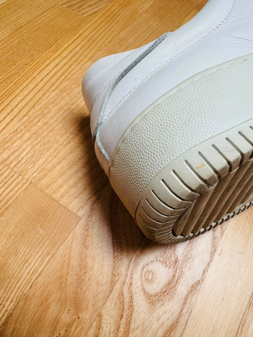 Paul & Shark Herrenschuhe: Paul & Shark Sneaker mit Logo Patch in Weiss Gr. 44 – Gebraucht aus Brüttisellen von ThommyK 4