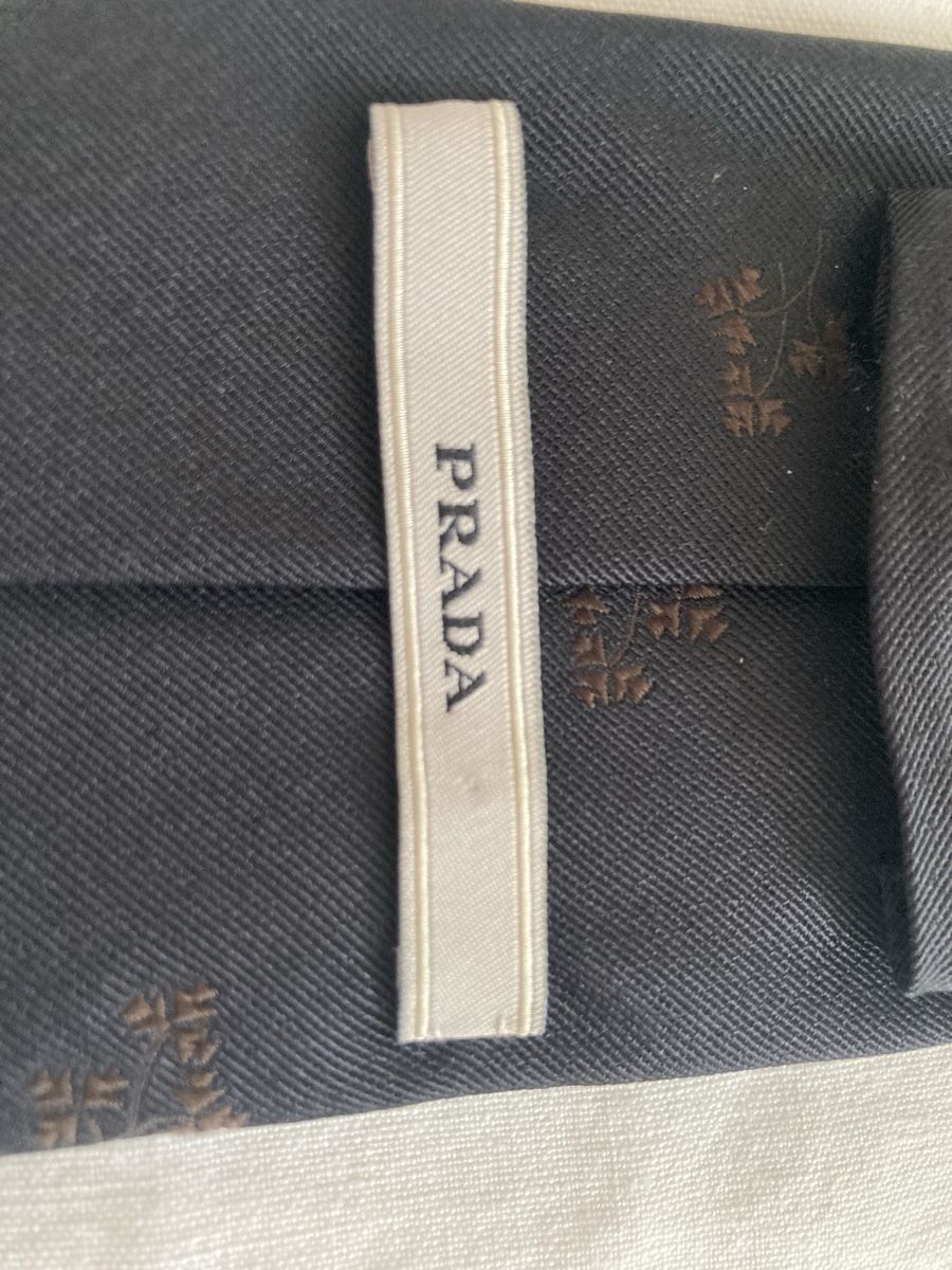 Prada Krawatten: Kravatte Prada – Gebraucht aus Zürich von mainau16 5