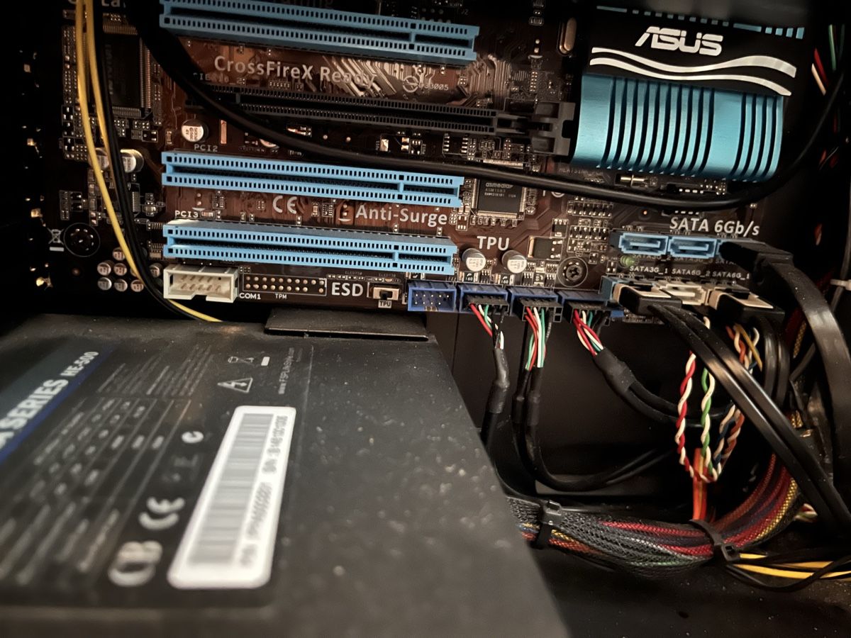PCs: Pc Gaming  – D'occasion à Chiasso par fairy81 7