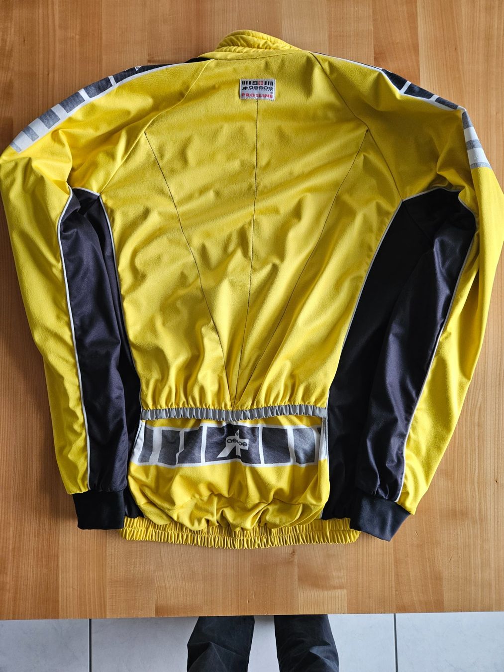 Assos Giacche: ASSOS Winterjacke – Usato da Lyss venduto da MGuide 2