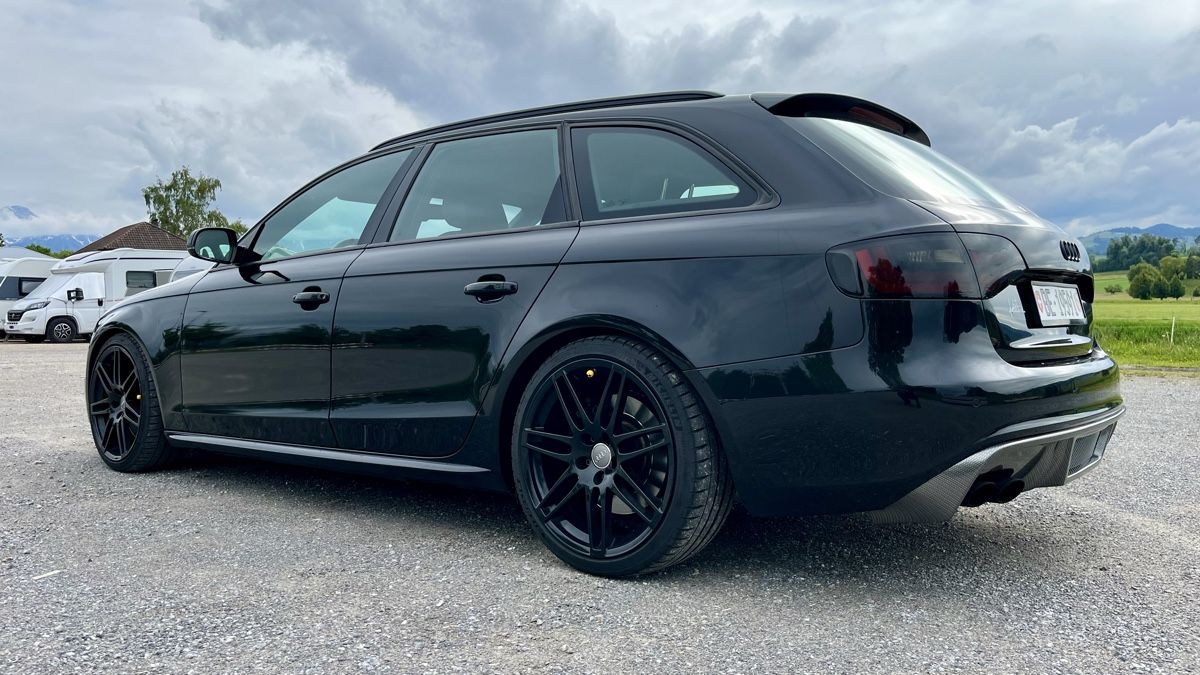 Audi Automobili: AUDI S4 3.0 V6 Avant 333PS – Usato da Riggisberg venduto da mracing444 3