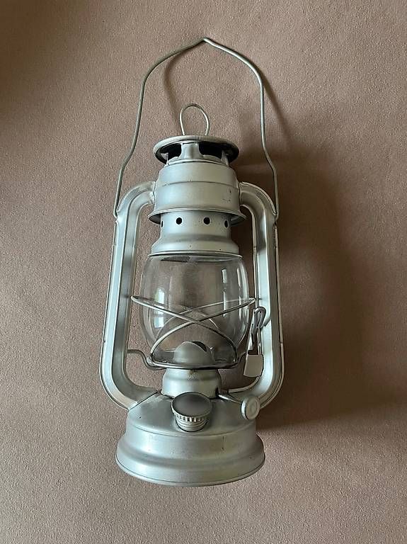Lampade: Stall Laterne mit Petroleum – Usato da Chur venduto da fitundheil