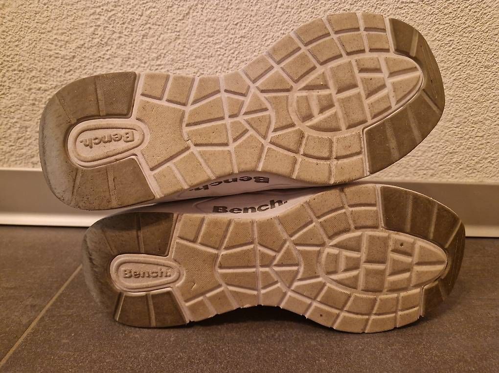 Bench Scarpe da donna: Bench, Damen Schuhe, Sneaker, Gr. 38 – Usato da Dübendorf venduto da Olenaaa 4