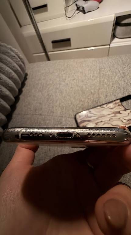 Telefoni cellulari / Smartphones: iPhone 11 Pro 256 GB, Silber – Usato da Dübendorf venduto da glori_b 3
