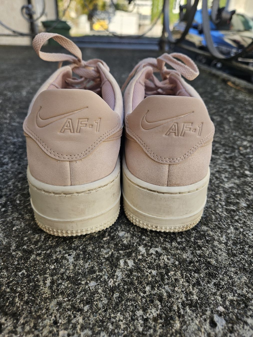 Scarpe da donna: Nike Air Force 1 Sage – Usato da Saland venduto da Rose0109 4