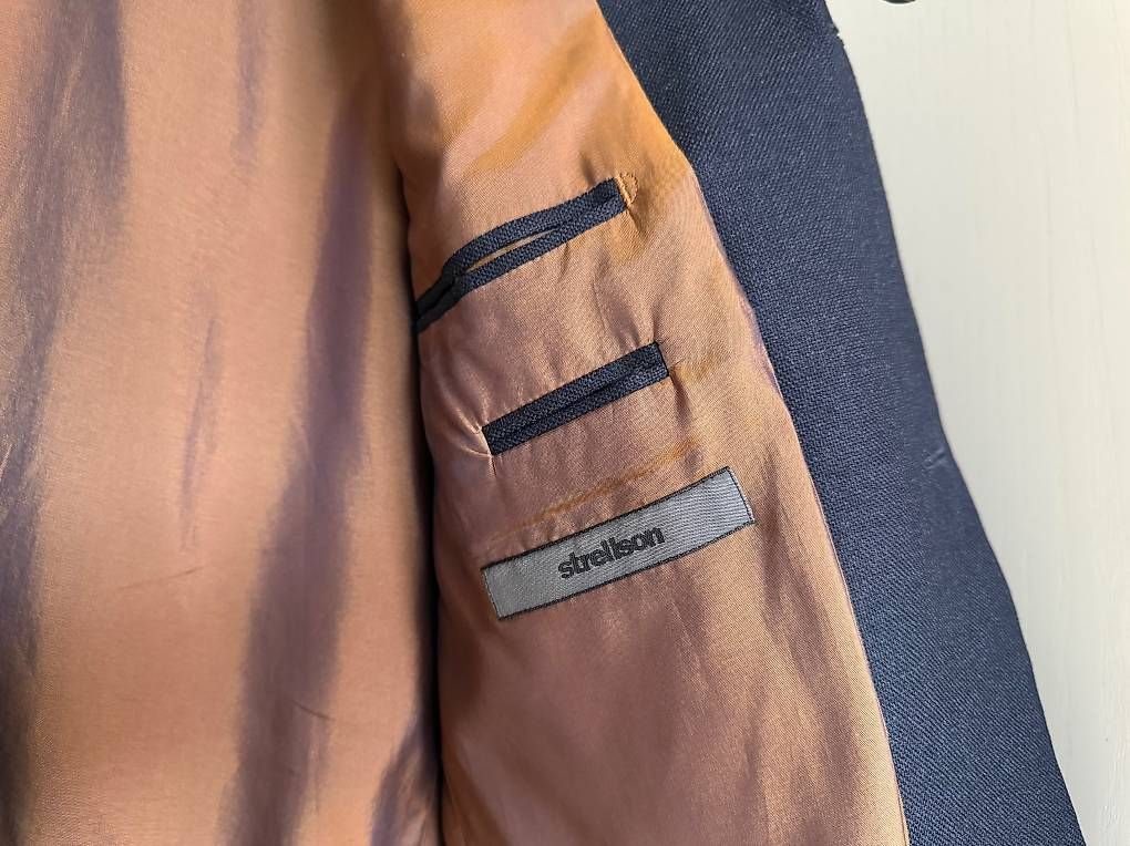 Jacken: Herrenblazer Grösse 48 Made by Strellson  – Gebraucht aus Zürich von Ro80 2
