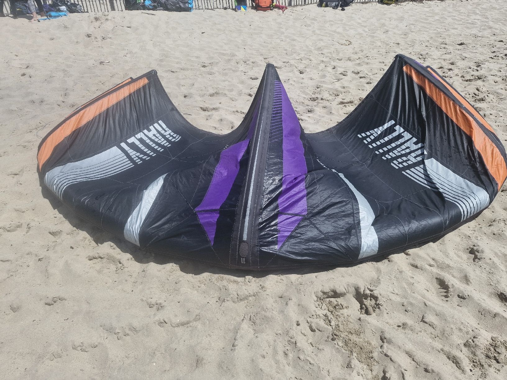 Slingshot Aquilone: Kite Rally Slingshot + bar – Usato da Davos Platz venduto da lae_9qnc 1