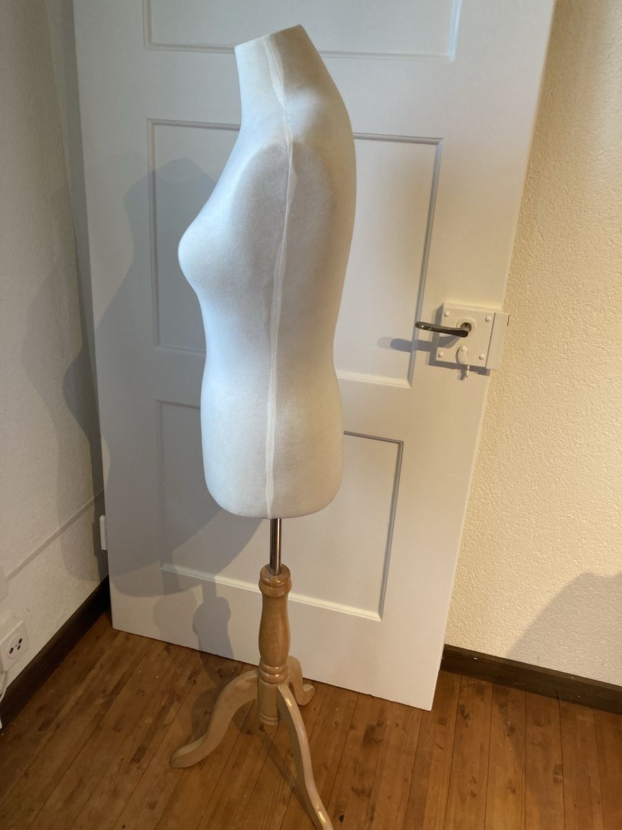 Autres décorations & accessoires: Dekobüste – D'occasion à Zuchwil par Pilat99 1
