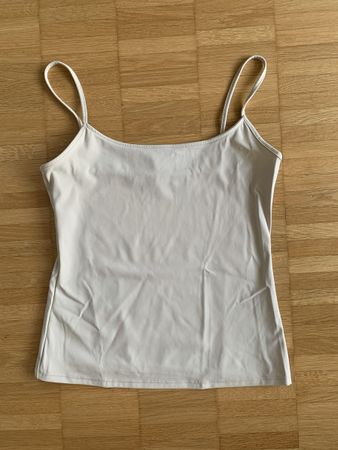 Top von Mango, Gr. XS 