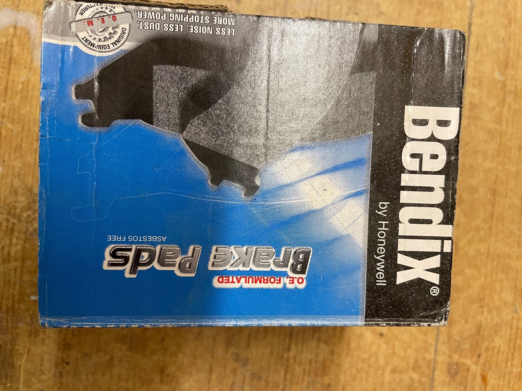 Alle Autoersatzteile: Bremsbeläge - Set MKD922 Bendix – Neu und originalverpackt aus Rudolfstetten von Amp6