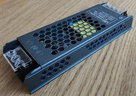 Alimentation stabilisé 12V/8.3A (100W)