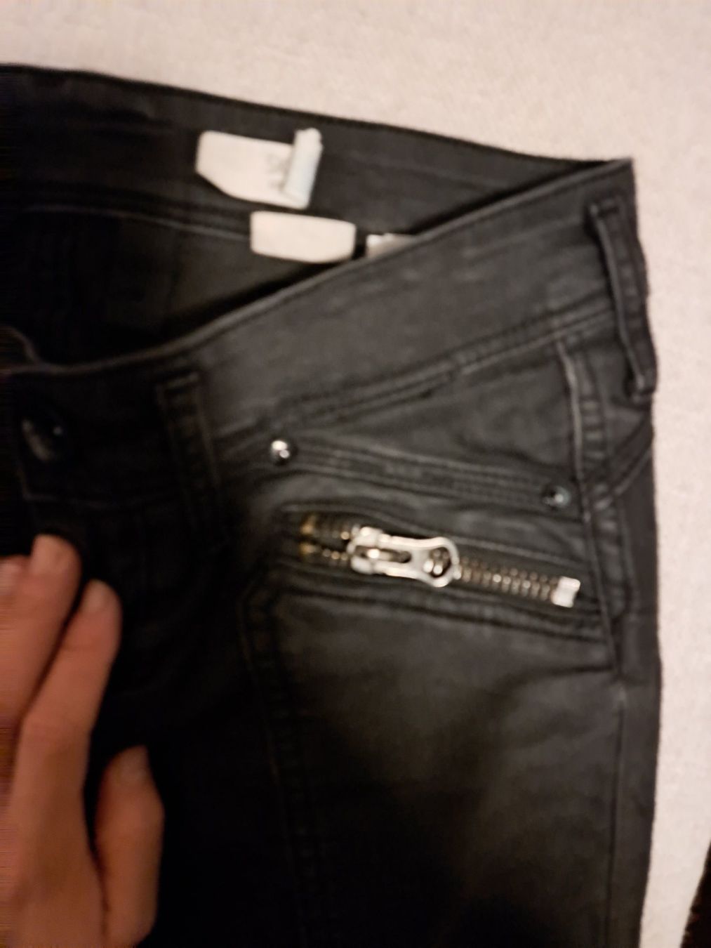 Pantaloni: Hose – Usato da Triesenberg venduto da Anastasia26 2