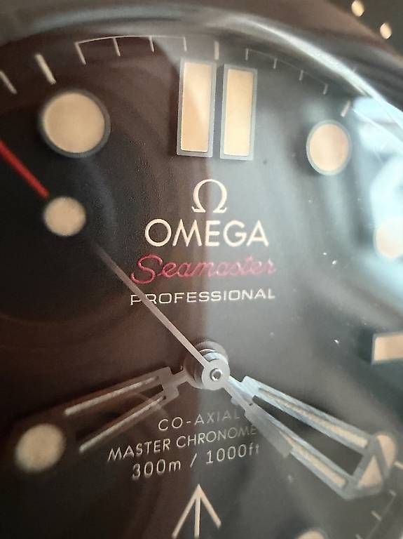 Omega Orologi: Omega Seamaster Diver 300M James Bond – Usato da Zürich venduto da timeio 3