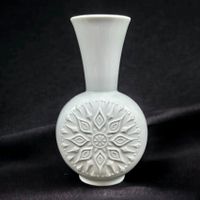 Vase en porcelaine Bavaria Vohenstrauss Johann Seltmann