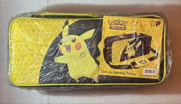 Ultra Pro Pokémon - Pikachu Deluxe Bag
