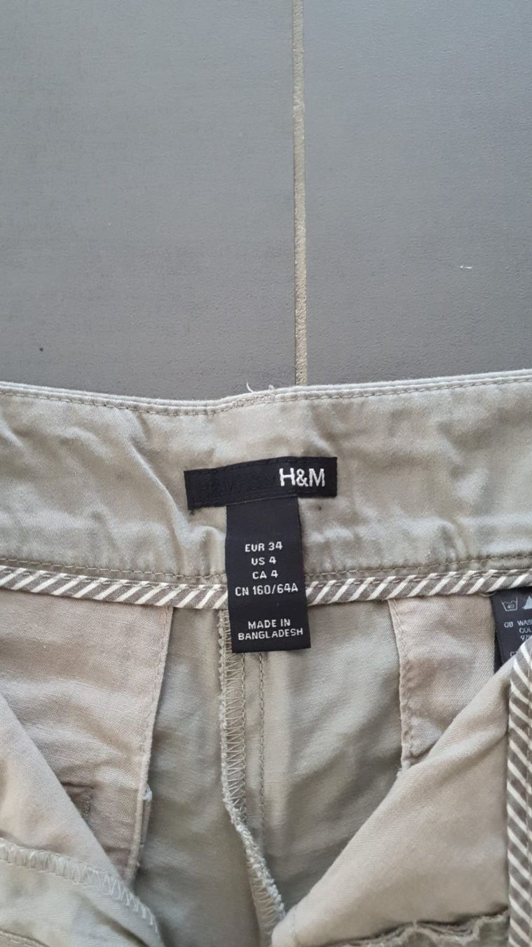 H&M Hosen: Graue, elegante Short, H&M, Grösse 34 – Gebraucht aus Schaffhausen von sabrina915 3
