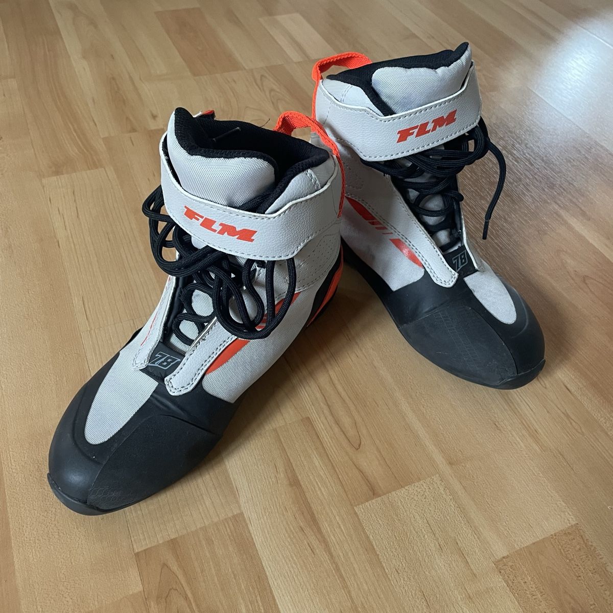 FLM Scarpe da donna: Motorradschuhe – Usato da Sursee venduto da fabiennemof
