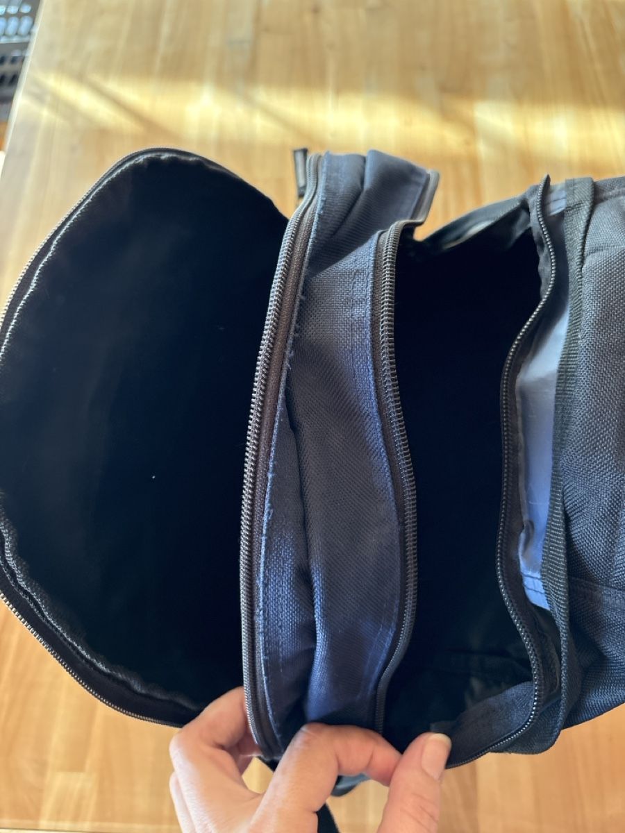 Zaini: Rucksack mit viel Fächer – Usato da Rümlang venduto da Fledermaus16 5