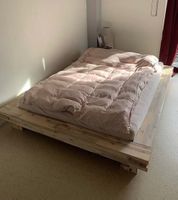 Bettgestell aus Holz - 140x200cm