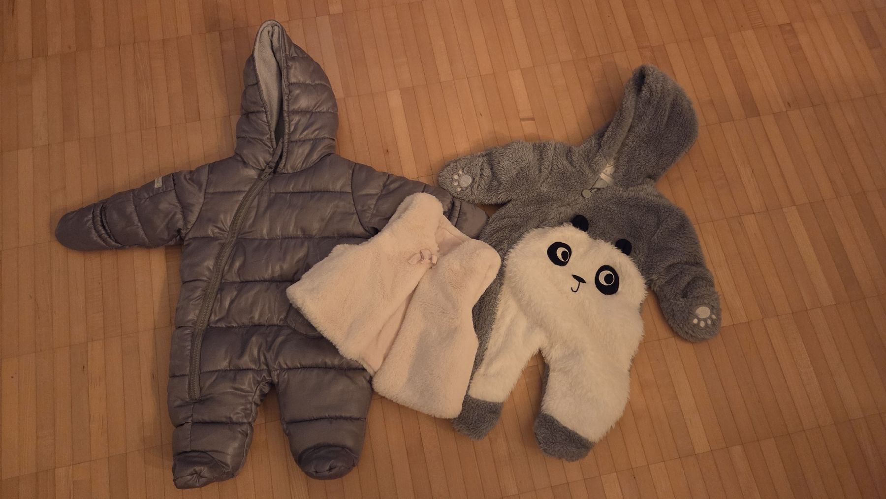 Lotti & Set di vestiti: Winterkleiderpaket Grösse 50 – Usato da Therwil venduto da sel_ngd9