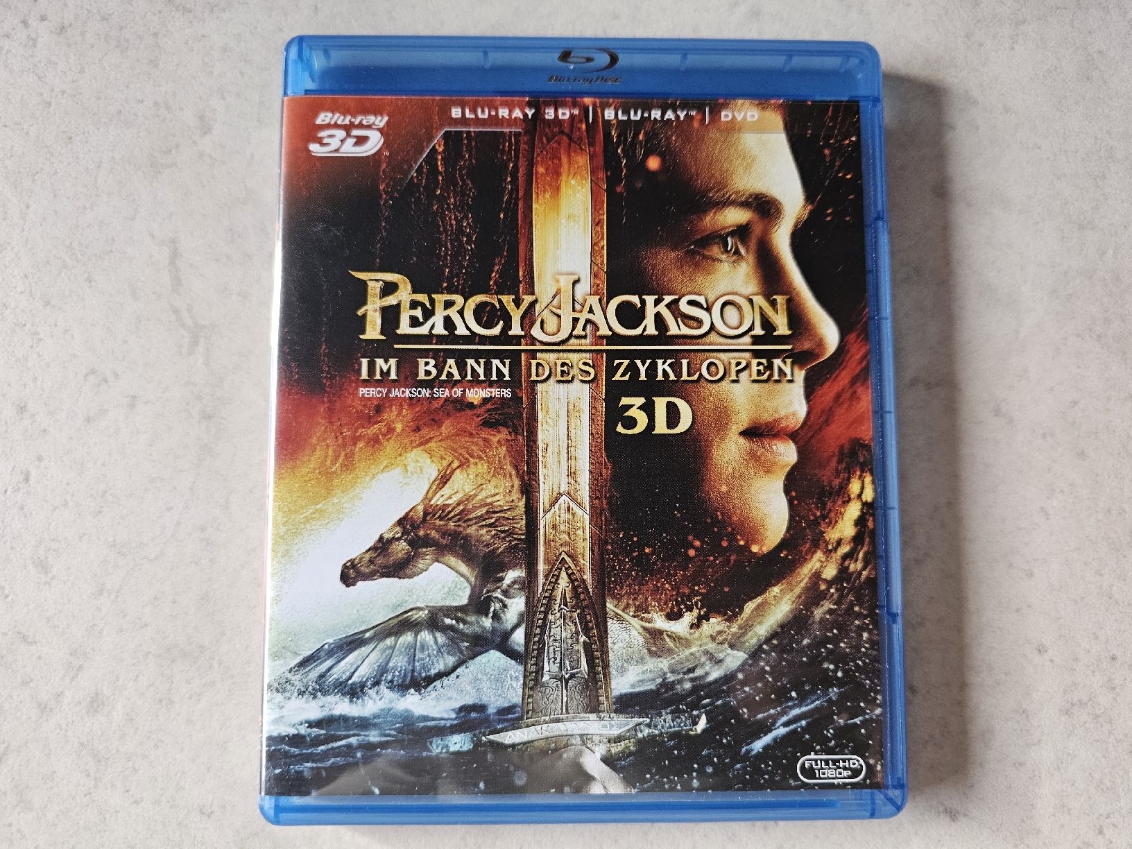 Alle DVDs: Percy Jackson  -  Im Bann des Zyklopen  /  Bluray 3D – Gebraucht aus Schneisingen von backstore24