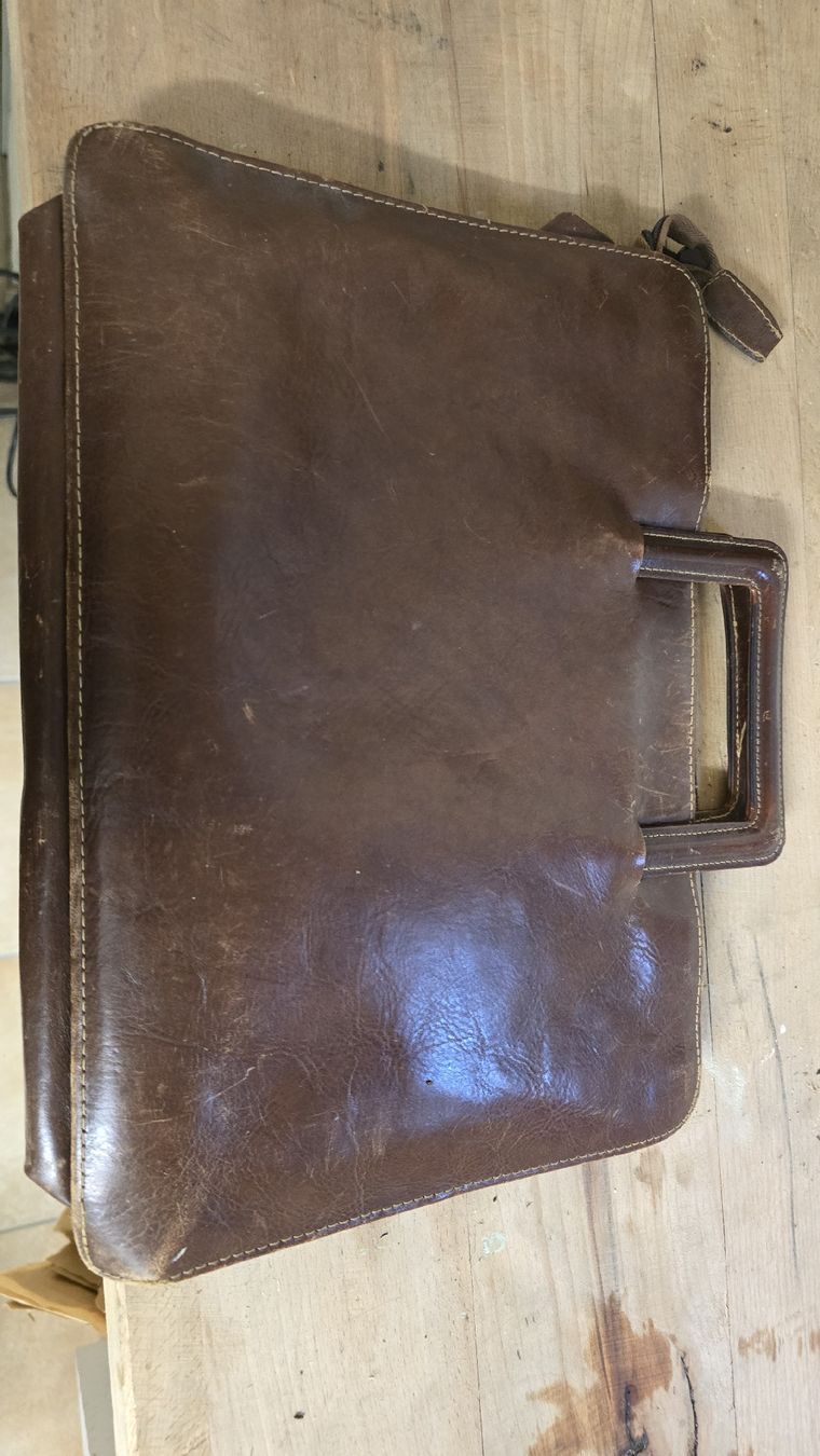 Valigie & Borse: Vintage Leder Aktentasche Braun – Usato da Schüpfen venduto da Oblivion2013 1