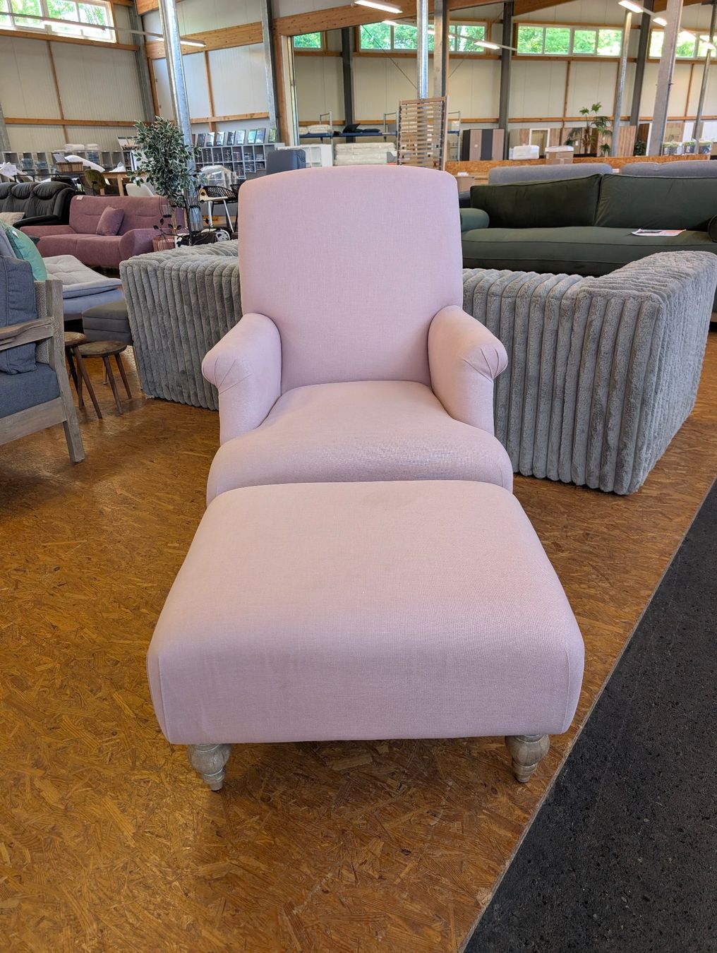 Loberon Poltrone: Sessel mit Hocker Rose de Lumière ab Ausstellung  B-Ware – Nuovo (secondo la descrizione) da Grabs venduto da Moebelsparadies 1