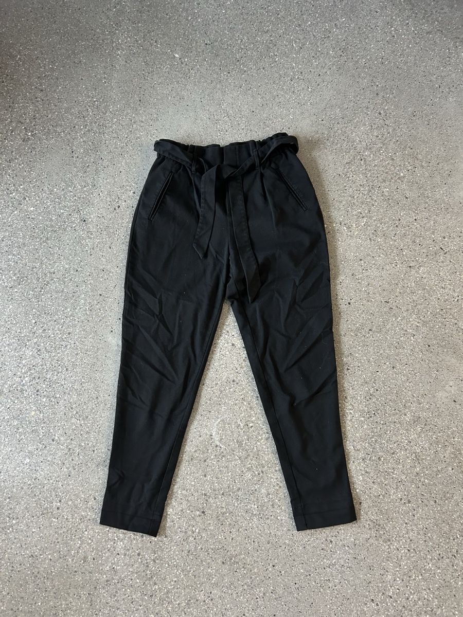 Zara Hosen: Elegante Stoffhose Gr. 36 – Gebraucht aus Aarau von megandris 1
